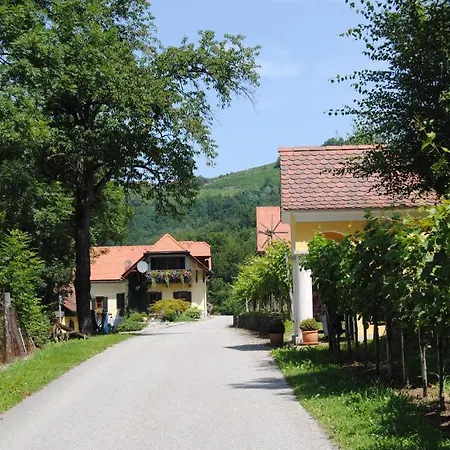 Weingut Schlafgut Genussgut Lorenz Country house Kitzeck im Sausal