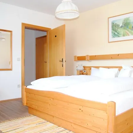 Weingut Schlafgut Genussgut Lorenz Country house *