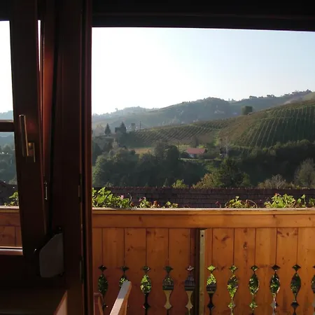 Weingut Schlafgut Genussgut Lorenz Séjour à la campagne *