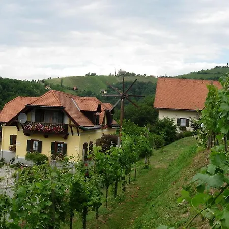 Weingut Schlafgut Genussgut Lorenz Kitzeck im Sausal