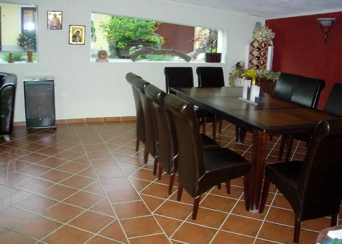 Kır Evi Weingut Schlafgut Genussgut Lorenz